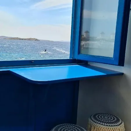 Thalassophile Deep Blue, Little Venice Apartment