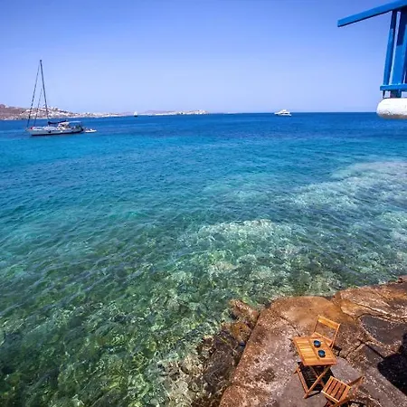 Thalassophile Deep Blue, Little Venice Apartment *