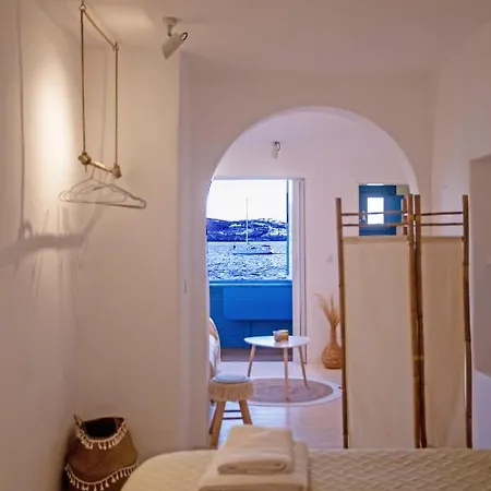 Thalassophile Deep Blue, Little Venice * Mykonos Town